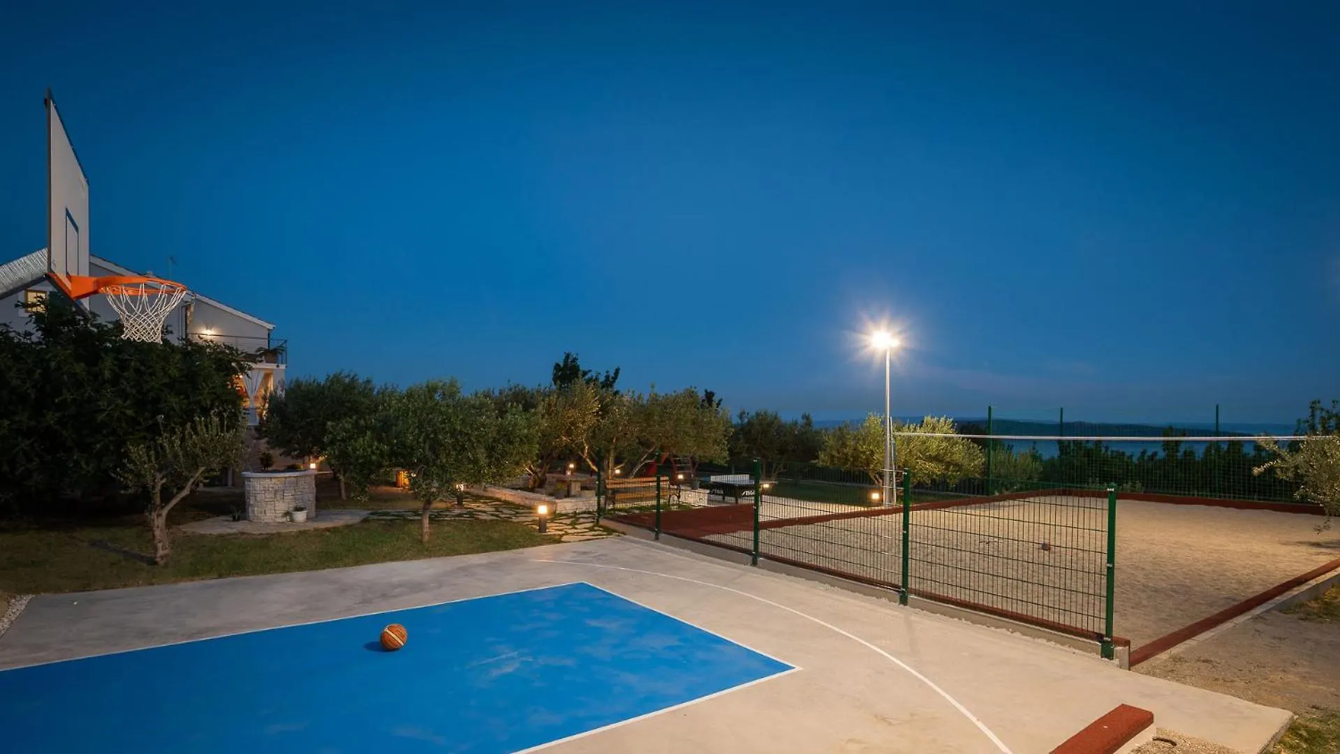 Villa Blue Ivy With Heated Pool Kaštela