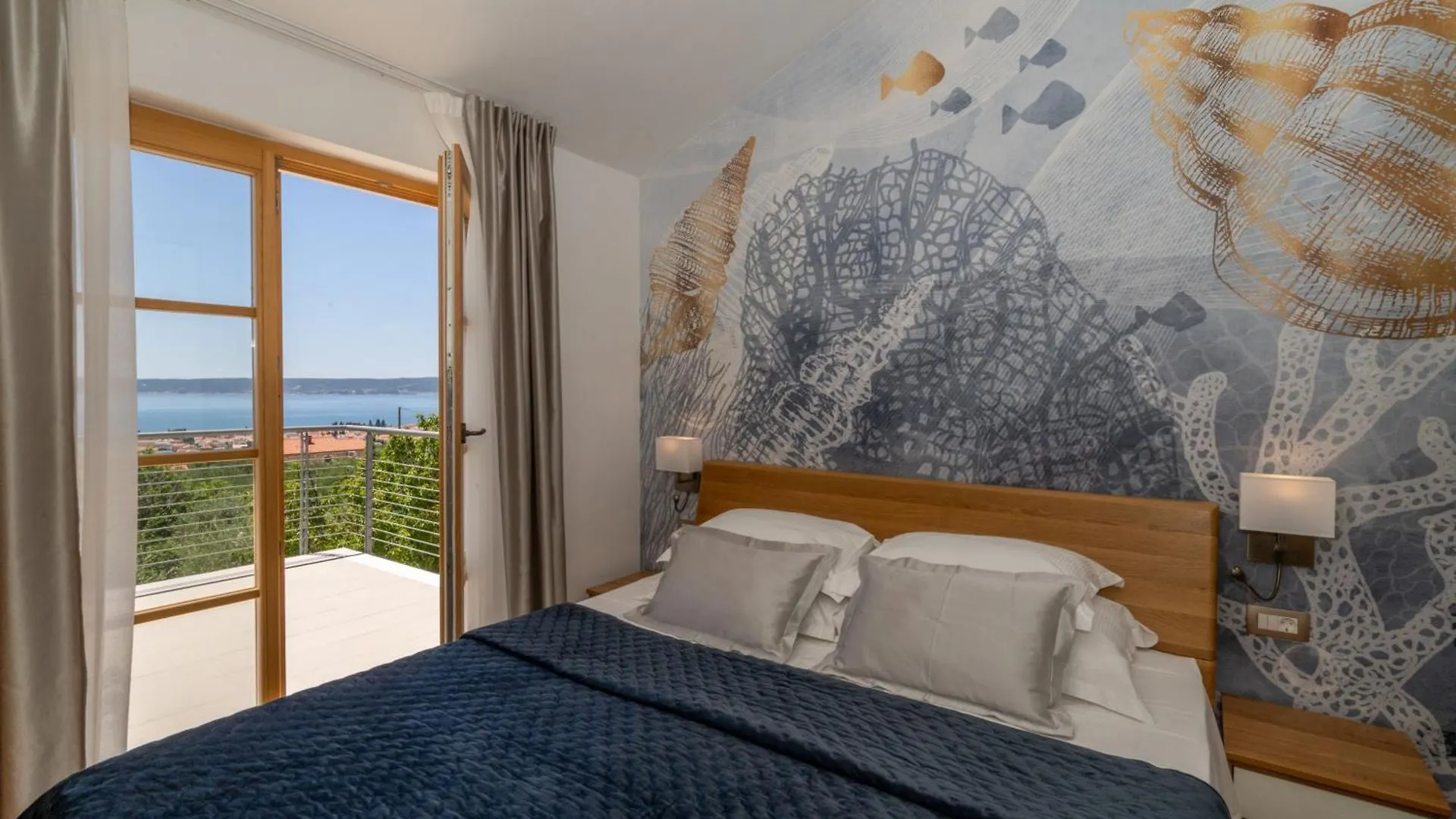 Villa Blue Ivy With Heated Pool Kastela
