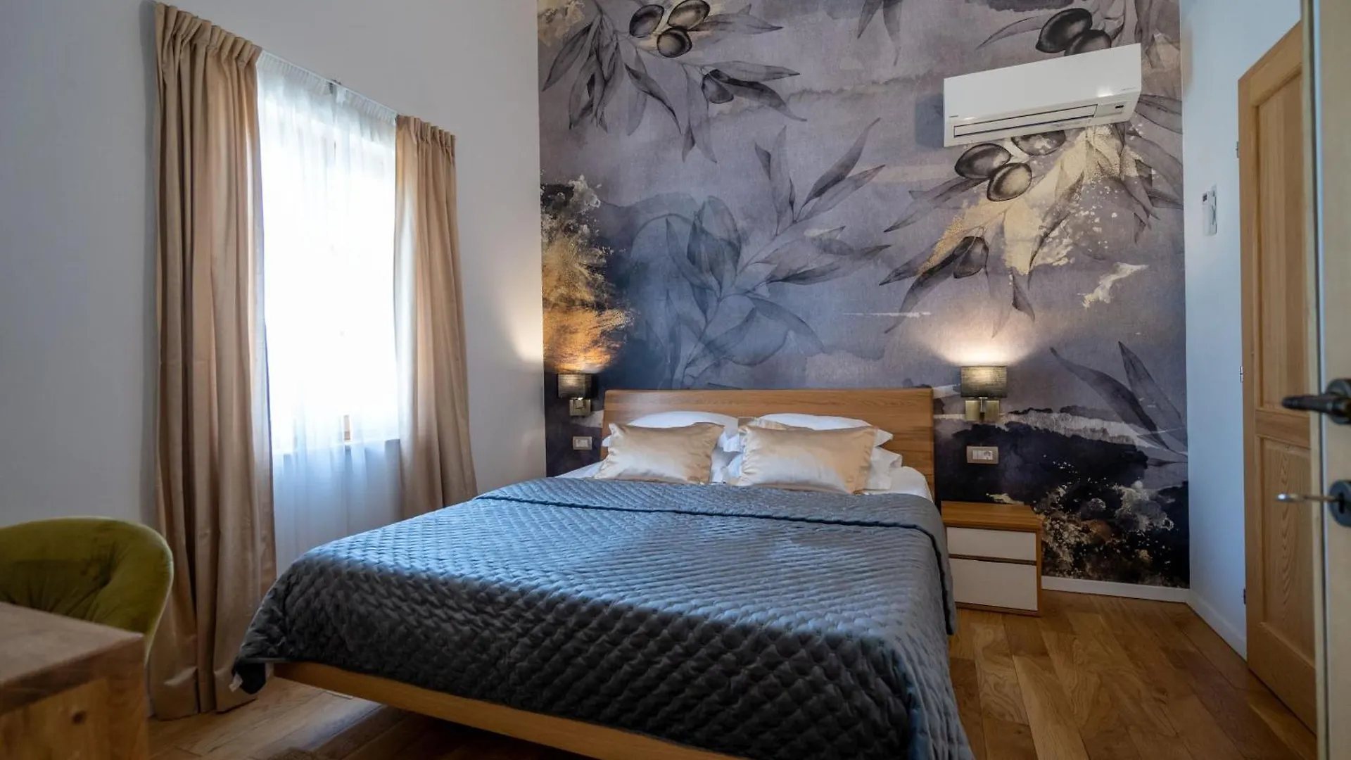 Villa Blue Ivy With Heated Pool Kastela Croatia