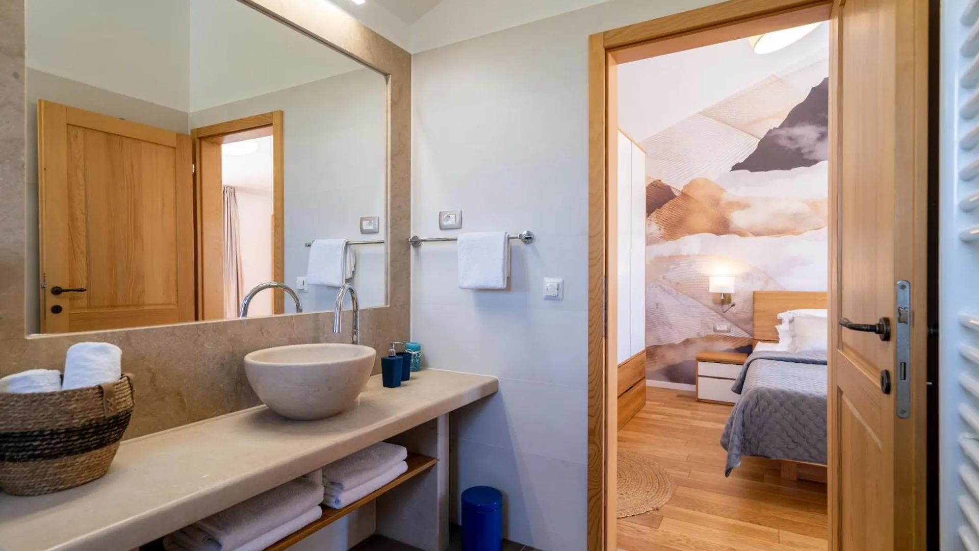 Villa Blue Ivy With Heated Pool Kastela