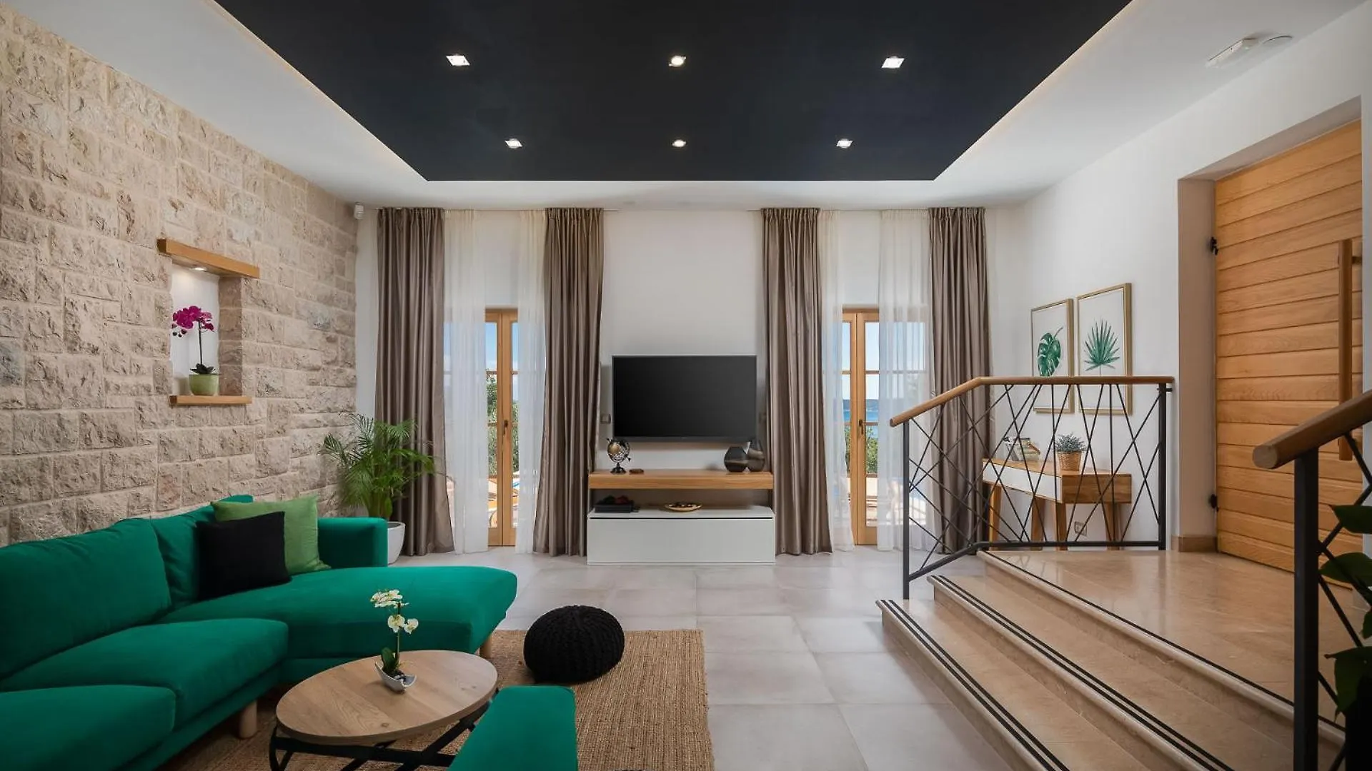 Villa Blue Ivy With Heated Pool Kastela Croatia