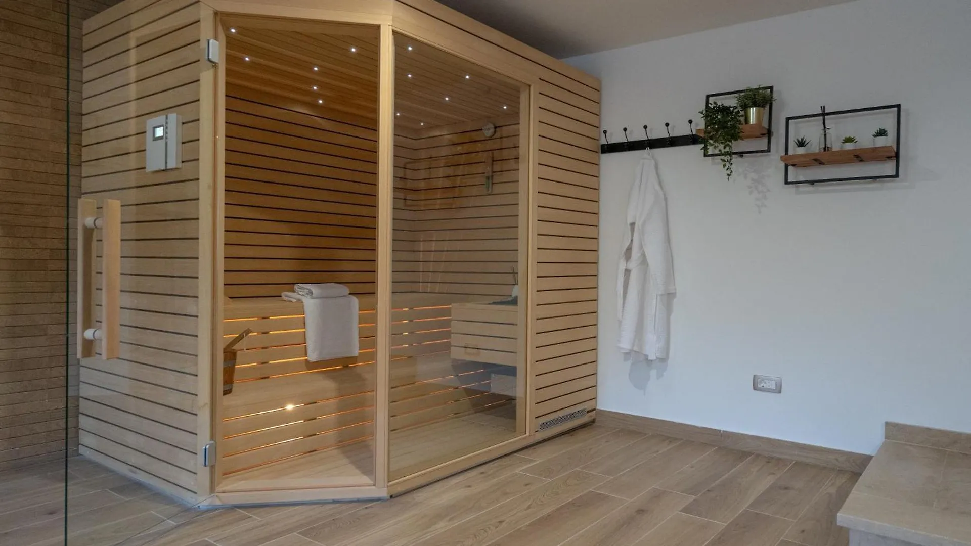Villa Blue Ivy With Heated Pool Kastela