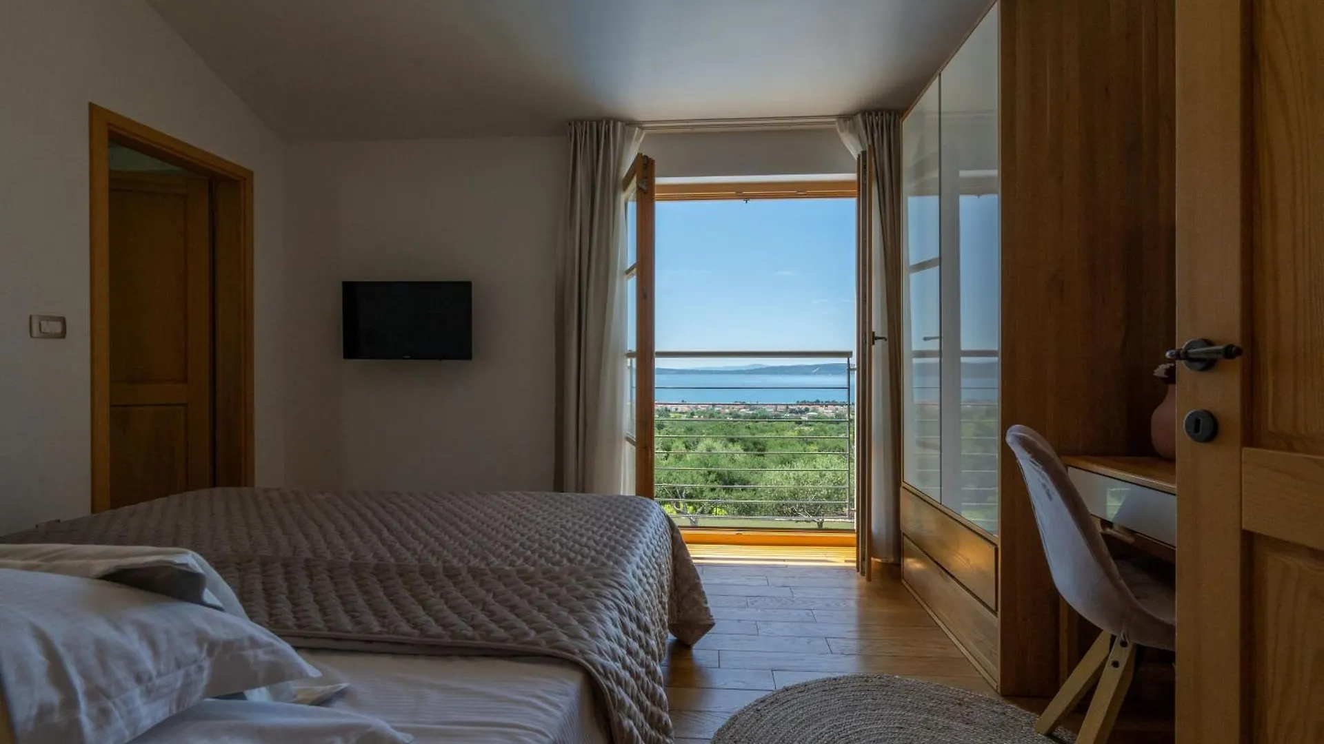 Villa Blue Ivy With Heated Pool Kastela